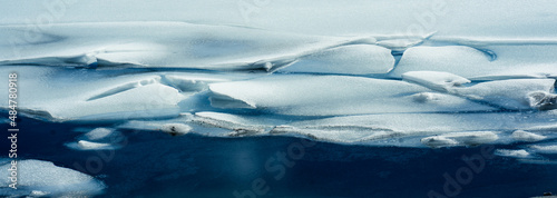 Lake ice 02