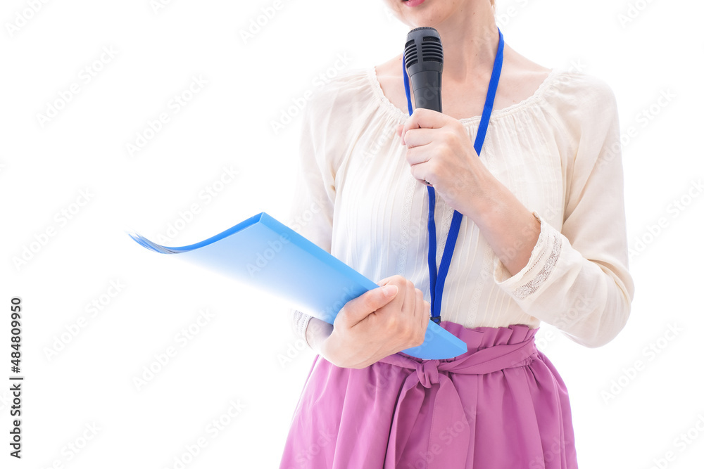 司会をする若いビジネスウーマン 司会をする若いビジネスウーマン