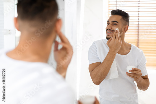 Fotografía Male Beauty Care