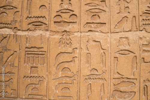  Egyptian hieroglyphic script used by ancient Egyptians to represent their language.