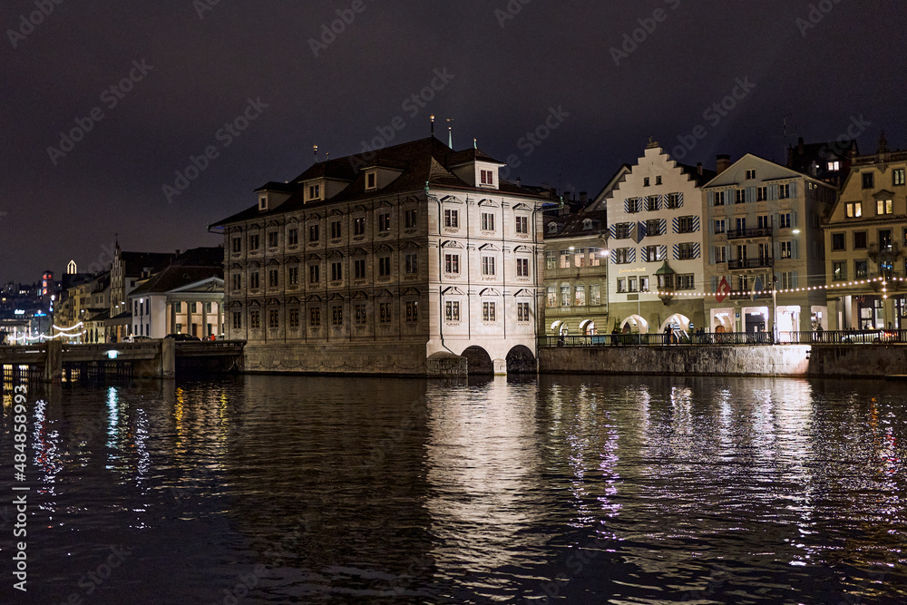 Zürich town hall at night
