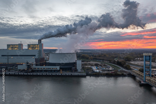 coal-fired power station © Kara