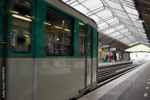 station de métro à Paris 