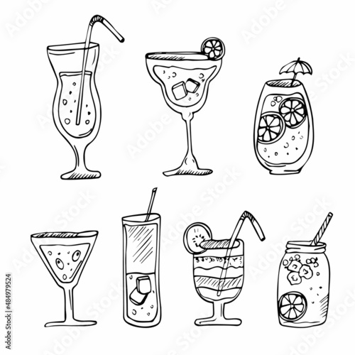 Vector doodle set of cocktails and alcohol drinks. line tropical cocktails and summer juice