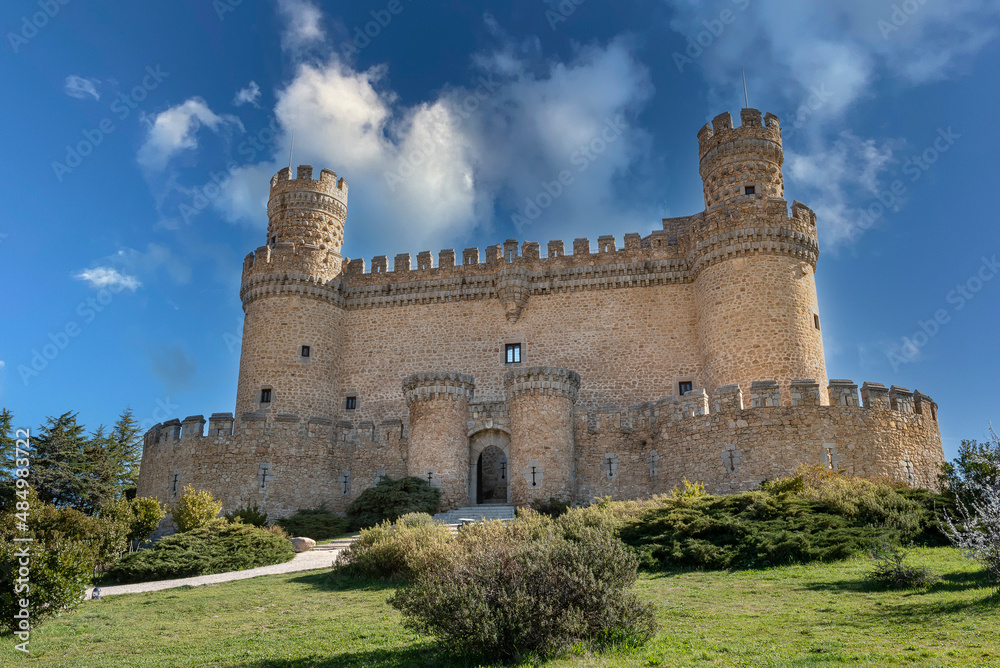 New Castle of the Mendoza, The fortress-palace of the county of Real de Manzanares