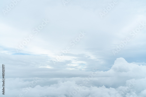 Fototapeta Naklejka Na Ścianę i Meble -  Blue sky and white clouds on a sunny day