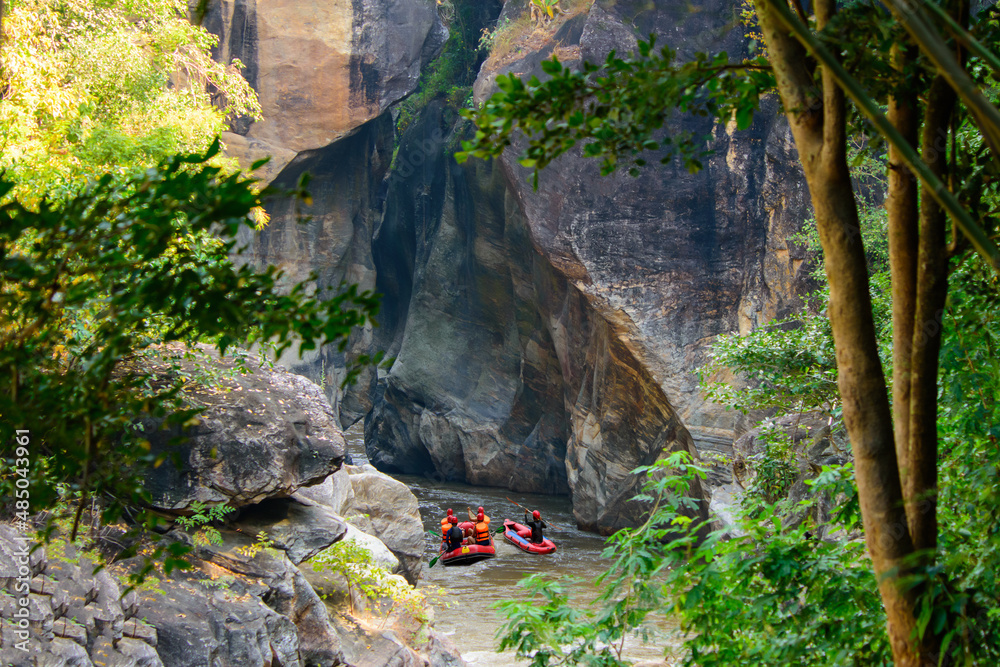 Ταπετσαρία Op Luang Canyon,Chiang Mai in Thailand mae jam river and bright nature