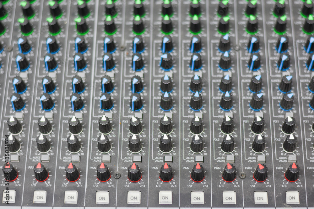 Mix audio for conferences with lots of buttons. Mix audio for conferences with lots of buttons.