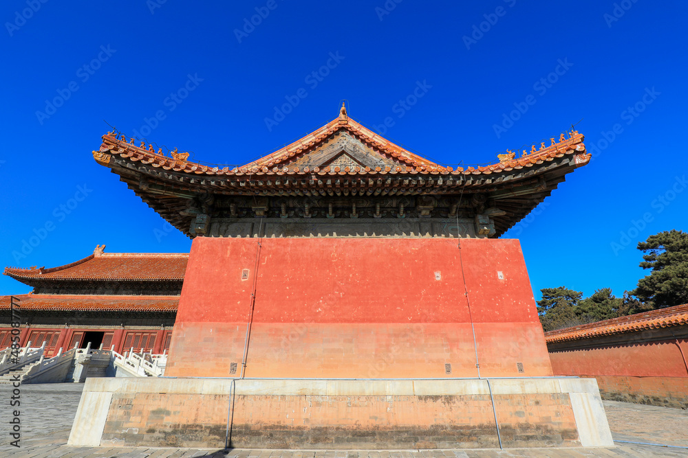 Fototapeta premium Architectural scenery of Emperor Qianlong's mausoleum, Eastern Mausoleum of the Qing Dynasty, China