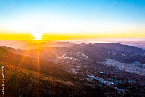 筑波山から見た霞ヶ浦からの日の出（茨城県）