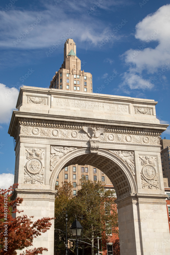 Obraz premium Arc de Triomphe in Washington Square Park in New York City 