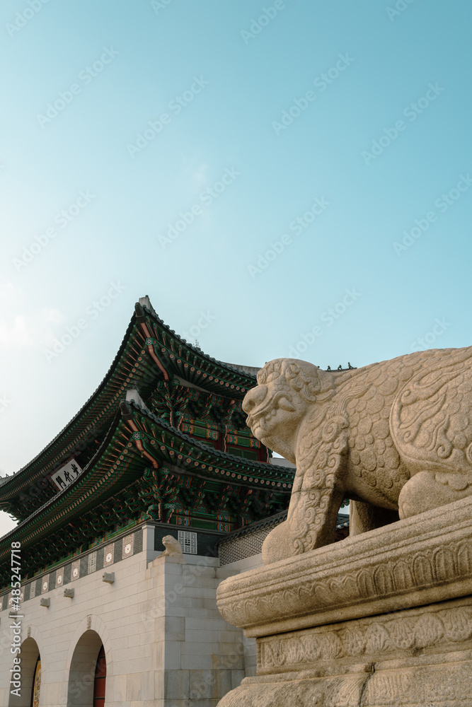 Naklejka premium Gwanghwamun gate of Gyeongbokgung Palace in Seoul, Korea