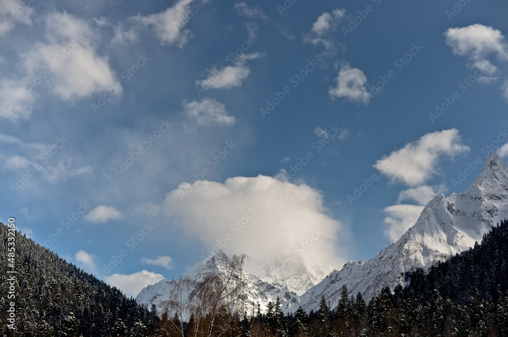 Obraz premium Mountain peaks of the North Caucasus