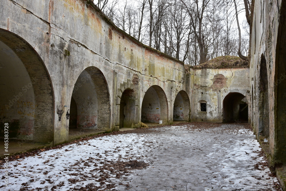 Fort I Salis-Soglio Twierdza Przemyśl, historyczne budowle obronne - obrazy, fototapety, plakaty 