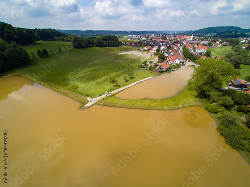 Wallpaper Mural Hochwasserschutzdamm vor der Gemeinde Ummendorf  im Landkreis Biberach nach Starkregenereignis Torontodigital.ca