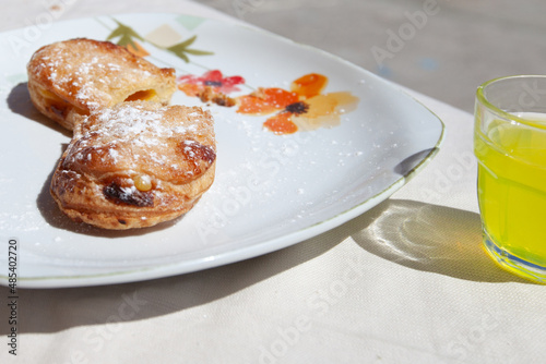 Procidan cat's tongue