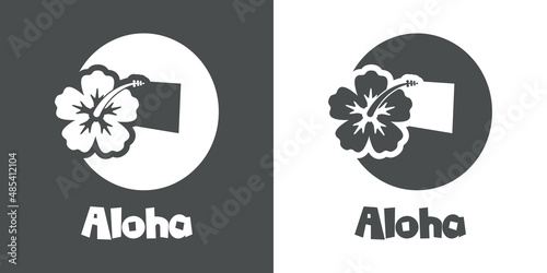Logotipo texto Aloha con letra O en tipografía tiki con silueta de flor de hibisco en fondo gris y fondo blanco	