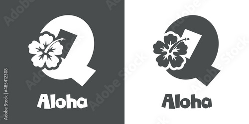 Logotipo texto Aloha con letra Q en tipografía tiki con silueta de flor de hibisco en fondo gris y fondo blanco	