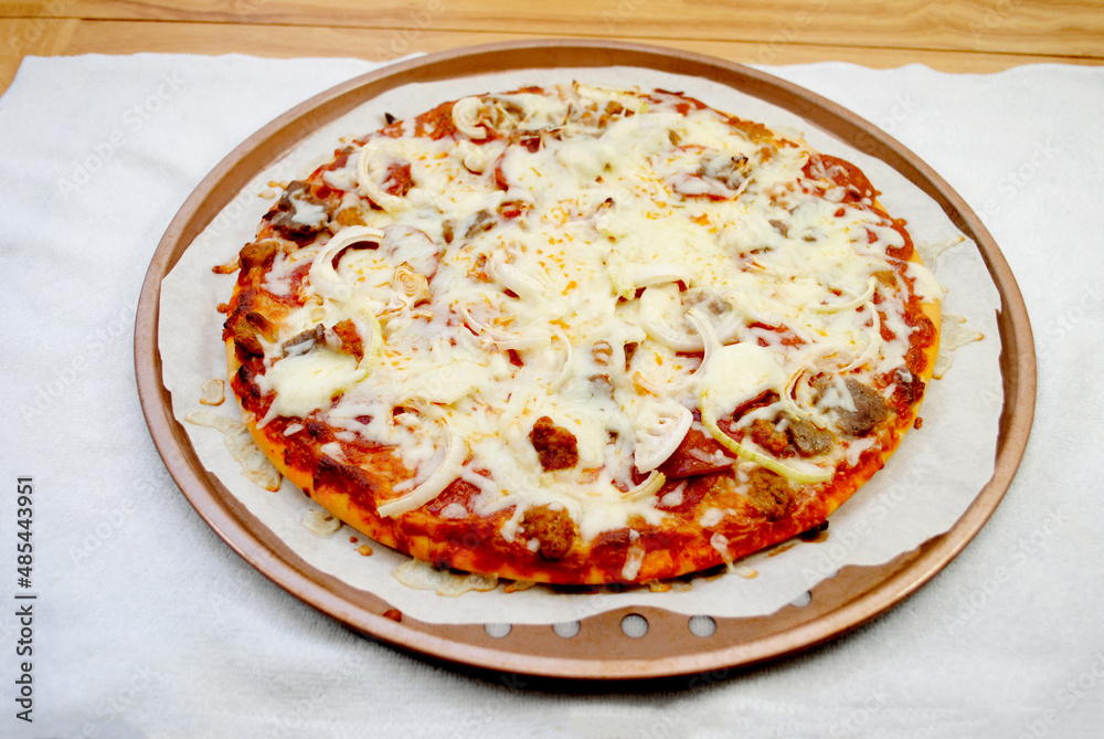 Hot Fresh Meat Lovers Pizza Pie with onions Hot Fresh Meat Lovers Pizza Pie with onions