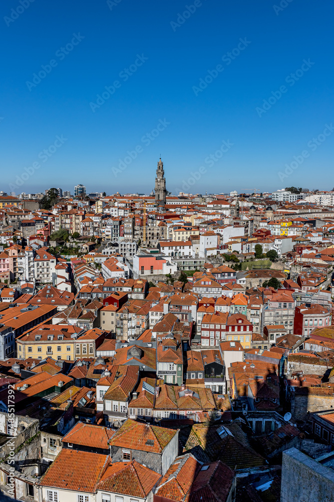 Vue sur Porto depuis la Cathédrale de Porto