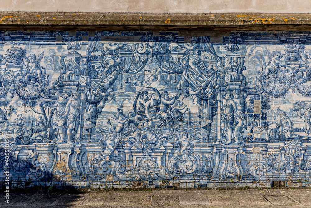 Azulejos dans la Sé cathédrale de Porto