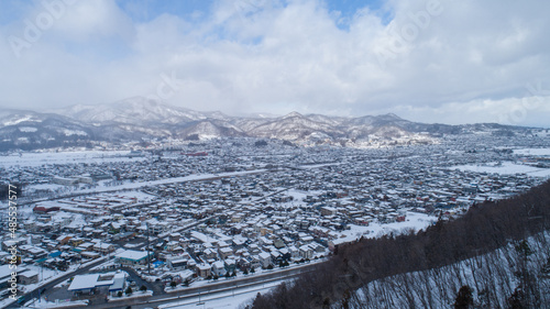 《山形県》冬の上山市の空撮
