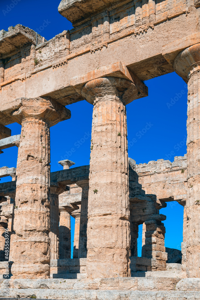 Fototapeta premium temples of paestum, salerno, italy