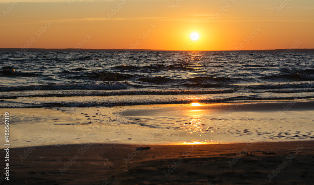 Obraz premium sunset on the beach