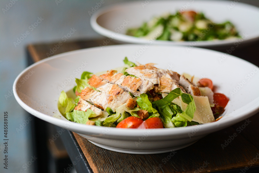 Salad tomato healthy lunch vegetable chicken