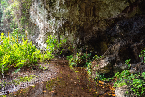 Obraz na płótnie Three eyes cave in Santo Domingo, los Tres Ojos national park, Dominican Republic