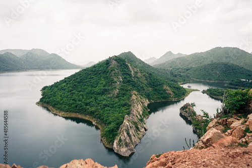 Photography View lake and mountains at bahubali hills,udaipur