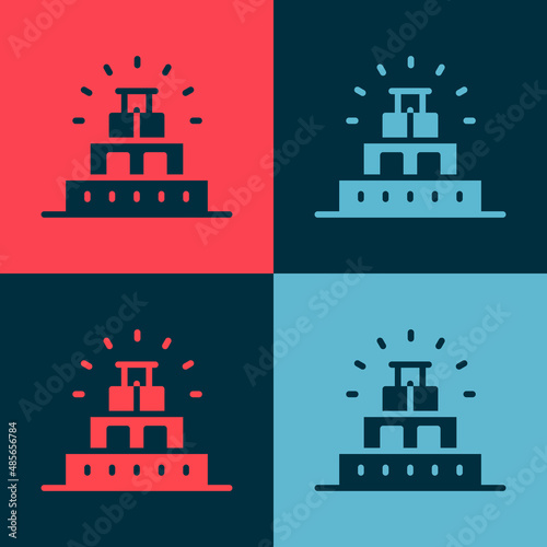 Pop art Chichen Itza in Mayan icon isolated on color background. Ancient Mayan pyramid. Famous monument of Mexico. Vector
