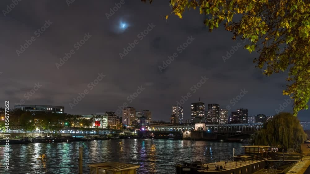 Tourists Cruises Moving Towards Bir Hakeim Bridge at Night Lights and Reflections Boats Tourists Cruises Moving Towards Bir Hakeim Bridge at Night Lights and Reflections Boats