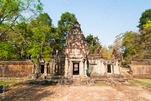 Gate at the entrance to Baphuon, Angkor Thom Temple Complex, Angkor Temples, Cambodia, Indochina, Southeast Asia, Asia, Southeast Asia