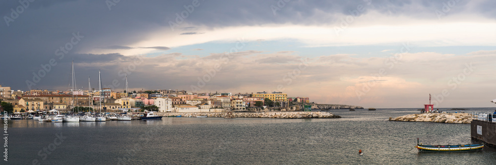 Panoramic photo of Ortigia harbour under a stormy sky, Syracuse (Siracusa), Sicily, Italy, Europe