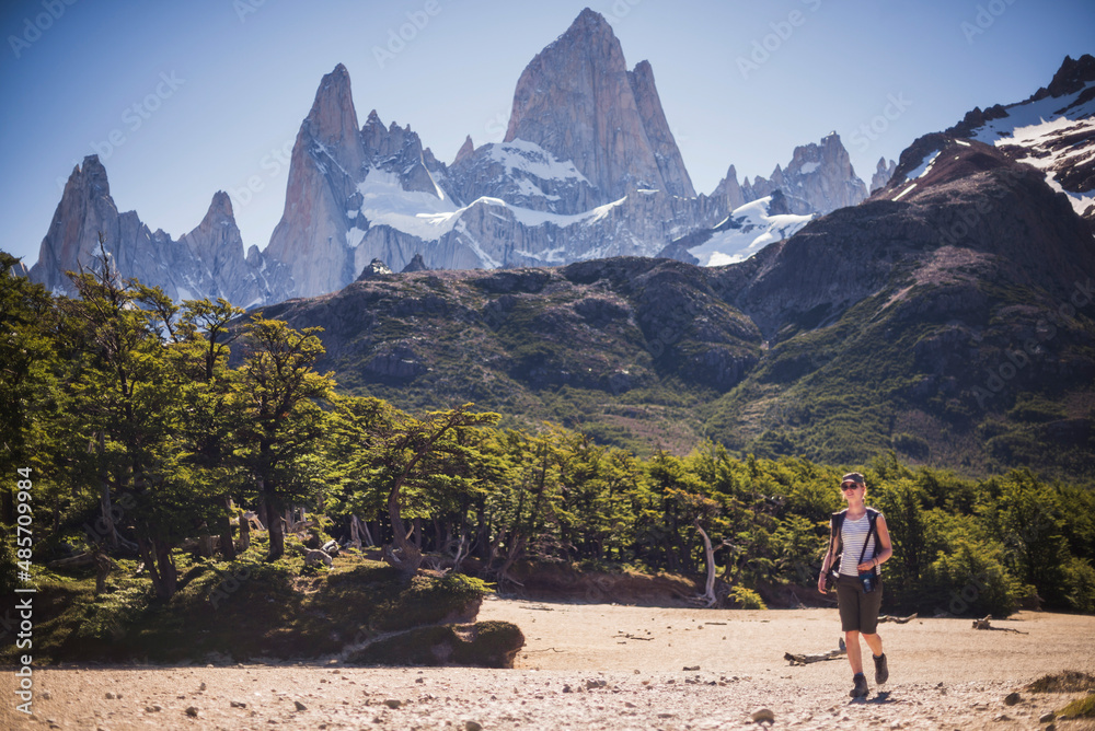 Hiking with Mount Fitz Roy (aka Cerro Chalten) behind, Los Glaciares National Park, El Chalten, Patagonia, Argentina, South America