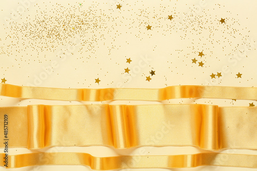 Golden ribbons and glitter ...
