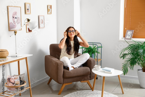 Beautiful young woman with ...