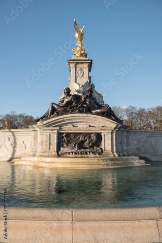 Victoria Memorial, a monument to Queen Victoria, Buckingham Palace, London, England