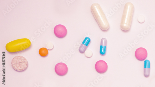 Background for the concept of treatment or prevention of diseases with vitamins