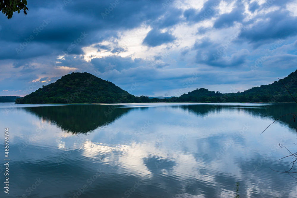 Giritale Lake (Giritale Wewa) in North Central Province, Cultural Triangle, Sri Lanka, Asia