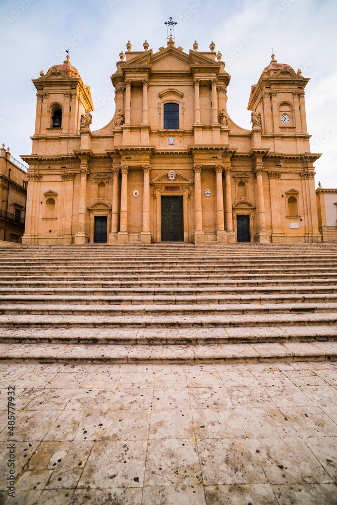 Noto, St Nicholas Cathedral (Duomo, Cattedrale di Noto), seen from the impressive steps of the Baroque building in the UNESCO World Heritage Listed town of Noto, Sicily, Italy, Europe
