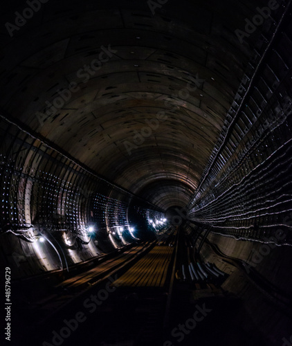 Fototapeta Naklejka Na Ścianę i Meble -  tunnel in the tunnel