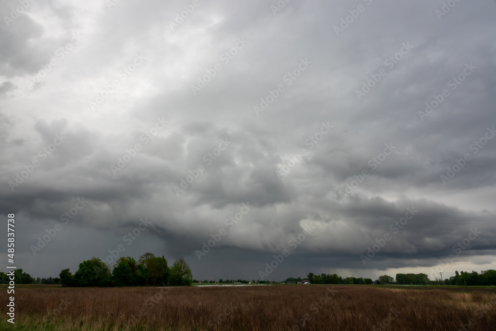 impending squall with rain, impending hurricane, impending rain, approaching storm, Prairie Storm, the storm is coming, approaching storm, thunderstorm, tornado, mesocyclone, climate, Shelf cloud impending squall with rain, impending hurricane, impending rain, approaching storm, Prairie Storm, the storm is coming, approaching storm, thunderstorm, tornado, mesocyclone, climate, Shelf cloud