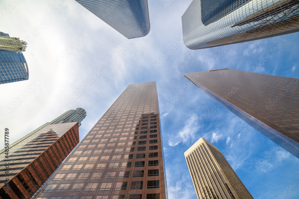 Fototapeta premium Downtown Los Angeles skyscrapers skyline at sunny day