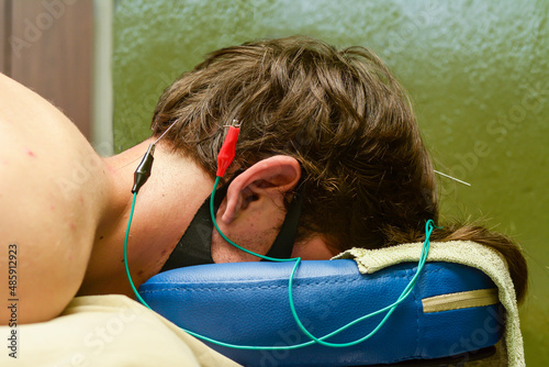Relaxing muscle treatment with electric shock