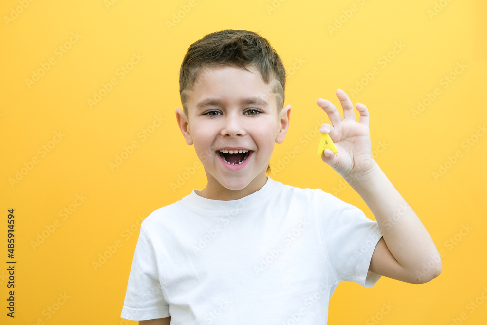 speech therapy. Toddler boy says the letter speech therapy. Toddler boy says the letter