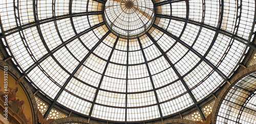 Fotografie Panorama of cupola of the Galleria Vittorio Emanuele II in Milano, Italy