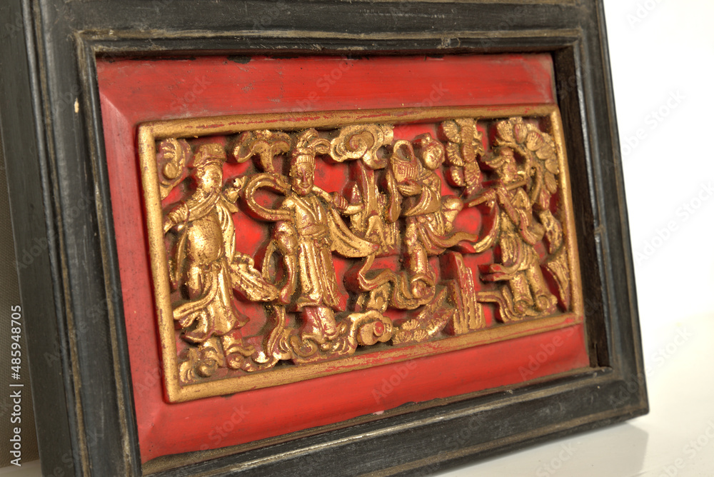 Stories of woodcarving figures on ancient Chinese furniture