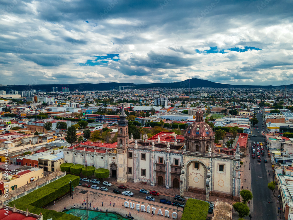 Hermosa vista de iglesia Santa Rosa de Viterbo Querétaro, Mexico